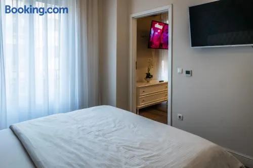 City apartments - Image 1