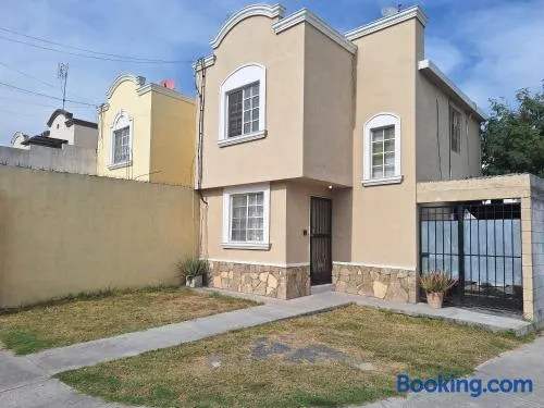 Casa completa en Escobedo NL - Image 1