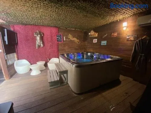 Dépendance cosy climatisée jacuzzi diner aux chandelles - Image 1