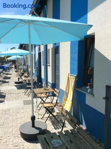 Casa del Mar - House 9 Adults - 5 Bedrooms - 5 Bath - free Parking - Image 1