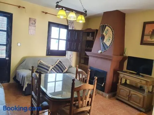 Preciosa casa en capileira - Image 1