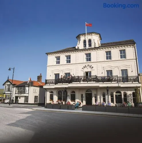 The Pier Hotel - Image 1
