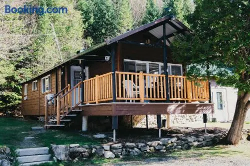 Spa Lake & Miller Zoo - Oppy Shack - Image 1
