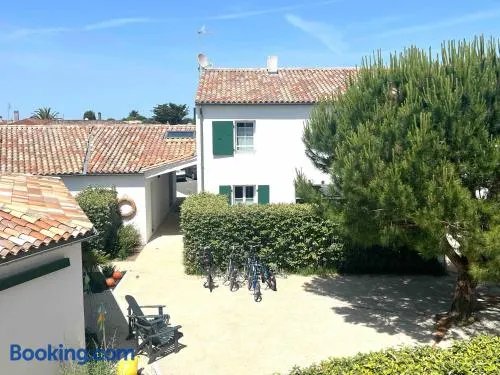 Le Clos des Vieux Moulins - Image 1