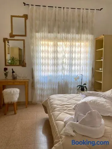 Casa Vacanza Lilia vicino la Stazione e Caserma - Image 1