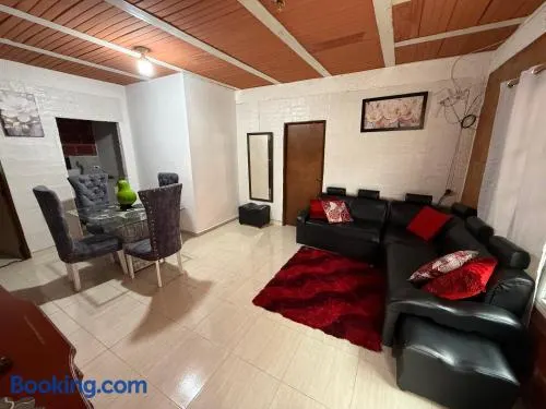 Apartamento en Santa Elena - Image 1