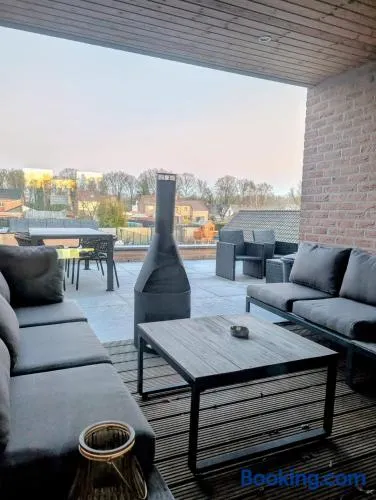 Duplex appartement met 3 slaapkamers - Image 1