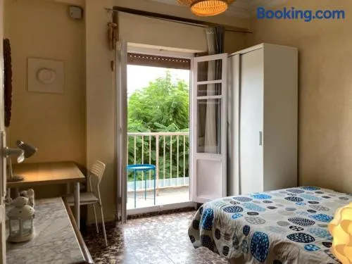 Mediterráneo Rooms Shared Flat 7min Beach Las Arenas rent more 10 days - Image 1