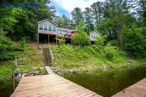 Spacious 5 Bedroom Cabin with Riverview & Black Lake Access - Image 1