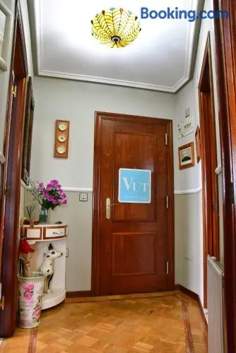 Puerta la Villa - Image 1