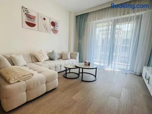Apartment In Creek Beach - Image 1