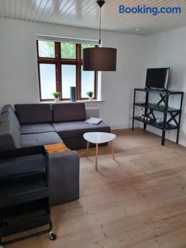 Tæt på Centrum & MCH/Boxen - Huset nr. 11 - Image 1