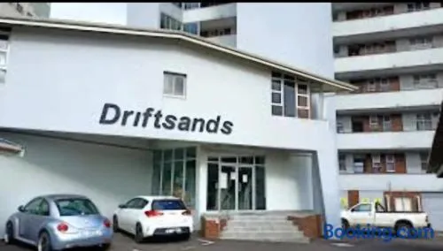 Sea View Driftsands in Doonside - Image 1