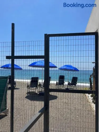 Playa Almayate Apartamentos - Image 1
