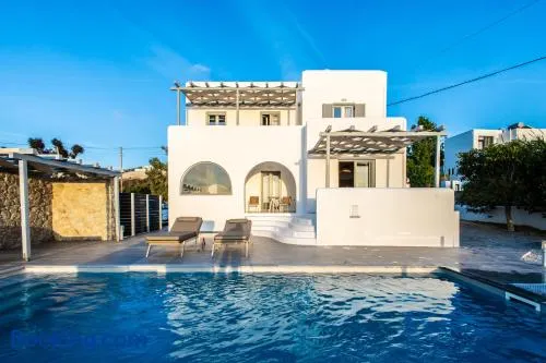 Naxos Infinity Villa and Suites - Image 1
