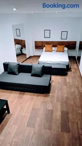 Apartamento Ciempozuelos II, cerca del Parque Warner y Madrid - Image 1