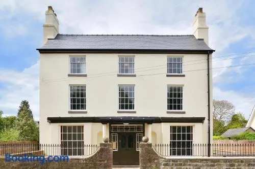 Marsden House Apartment 3 - Image 1