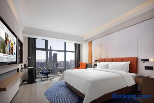 Hampton by Hilton Shenzhen Futian Huaqiangbei - Image 1
