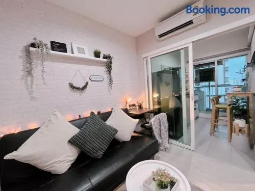 1BR Walk 1min to BTS 3min Mall Tapra WiFi 500MB - Image 1