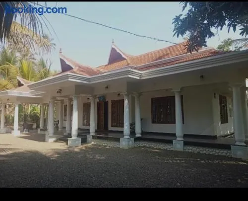 Anvarin river front Home stay Kainakary - Image 1