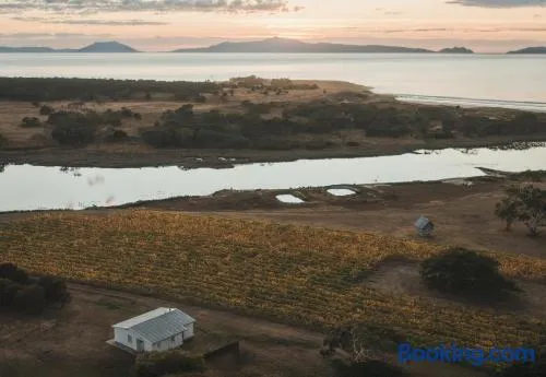 *New* Pip's Place at Lisdillon Vineyard - Image 1