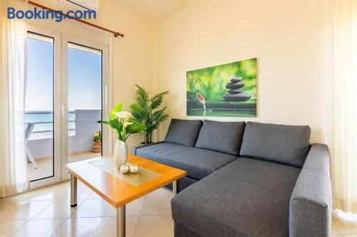 Sky & Sea Apartment - Image 1