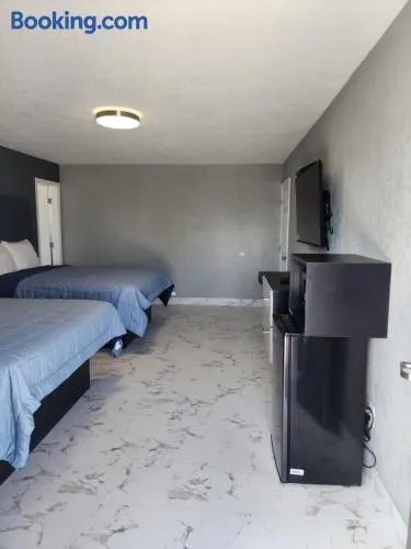 Relax inn - Image 1