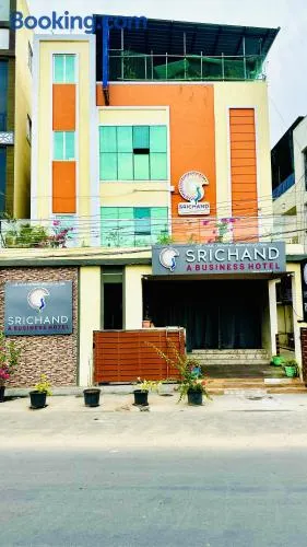 Srichand Business Class Rooms - Image 1