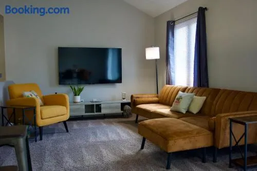 Cloud's Bnb - The Signature Suite, for cooks. - Image 1