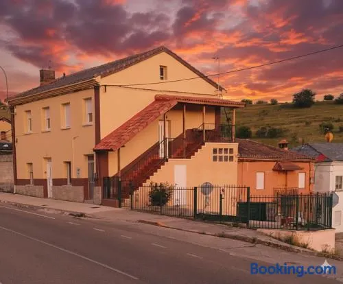 Bonito apartamento Cistierna - Image 1
