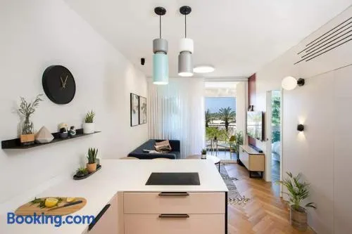 lasuita- exclusive suites cesarea- sea view suite - Image 1
