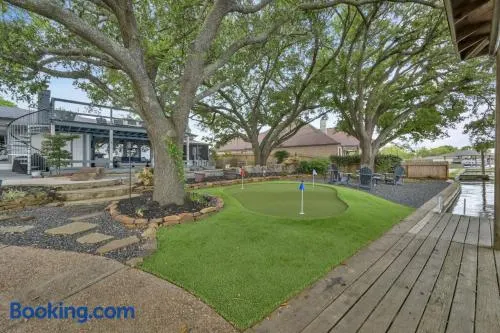 Bluff View Drive - Image 1