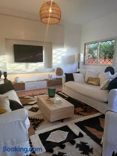 Villa Serenaya - Image 1