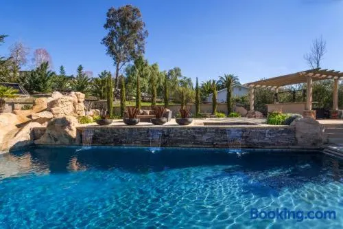 A Villa with extraordinary views - Image 1