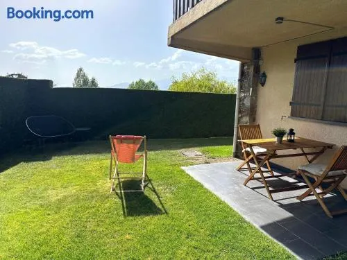 Apartamento con piscina en Osseja - Image 1