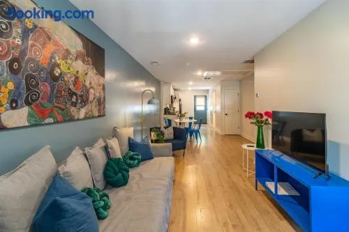Cute 2 bedroom 7 minutesdowntown - Image 1