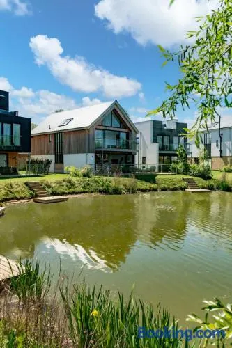 Mirrors Edge - Hot Tub Spa & Dog-Friendly Stay - Image 1