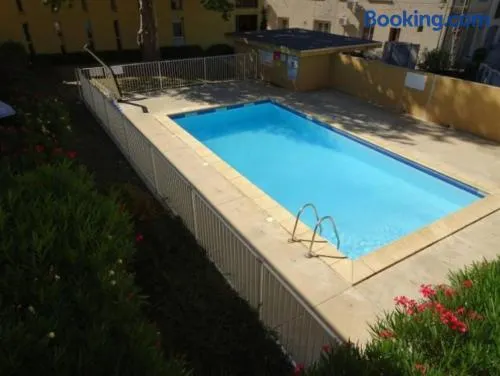 Homerez - Whg. Aigues-Mortes, Pool. - Image 1