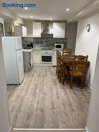 Appartement le Luc Rez de Chaussée - Image 1