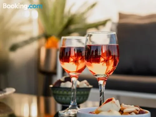 Perfect city apartment for families and friends in Limassol All yours - Image 1