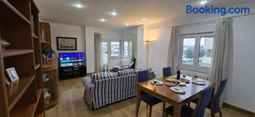 Apartamento Céntrico Familiar - RH 54 - Image 1