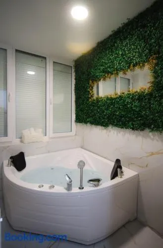 Gold Luxury Apartment - Image 1