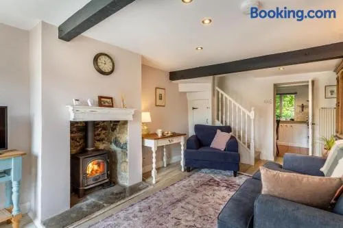 2 Bed in Chideock oc-h29331 - Image 1