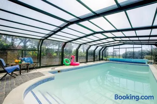 5 Bed in Magham Down oc-sx942 - Image 1