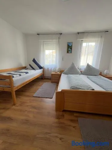 Dürschgangs Zimmer - Image 1