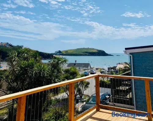 Modern Beach House overlooking the Sea - Image 1