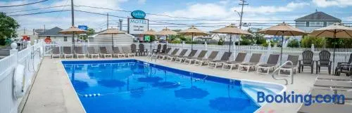 Surfside Motel - Image 1