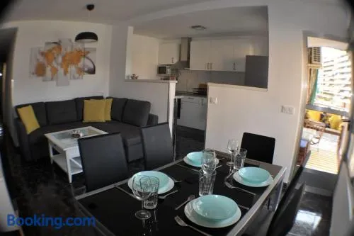 Spacious, 2 BR/2 BA, 3 Min walk to the beach - Image 1