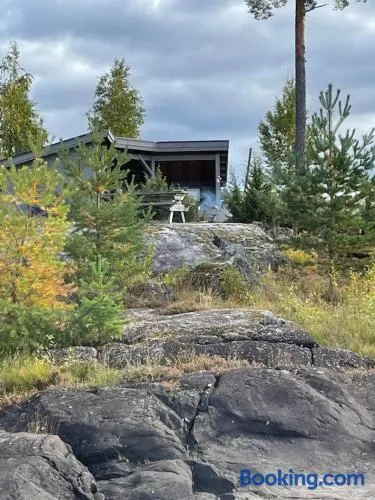 Cabin with lake view, Beach, Rowboat, canoe - Image 1
