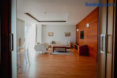 Apartament 101 w Hotelu Platinum - Image 1